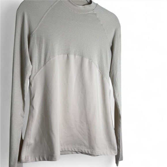 Nike Dri-Fit Cream Striped Athletic Top M | Moisture-Wicking Shirt - Picture 2 of 6